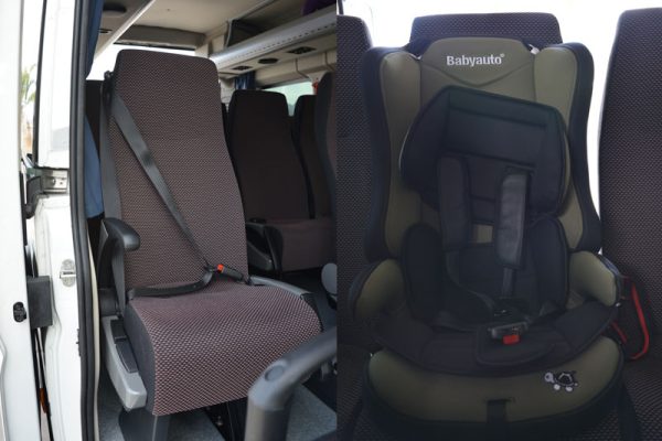 Interior Mini Bus transfer, silla infantil